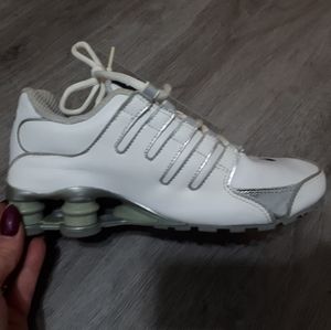 Nike air shox womens